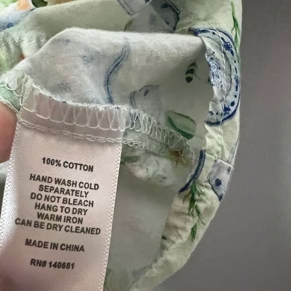 Unique VintageTea Party Picnic Cottagecore Grandma Graphic medium (vintage LG) - Picture 7 of 7